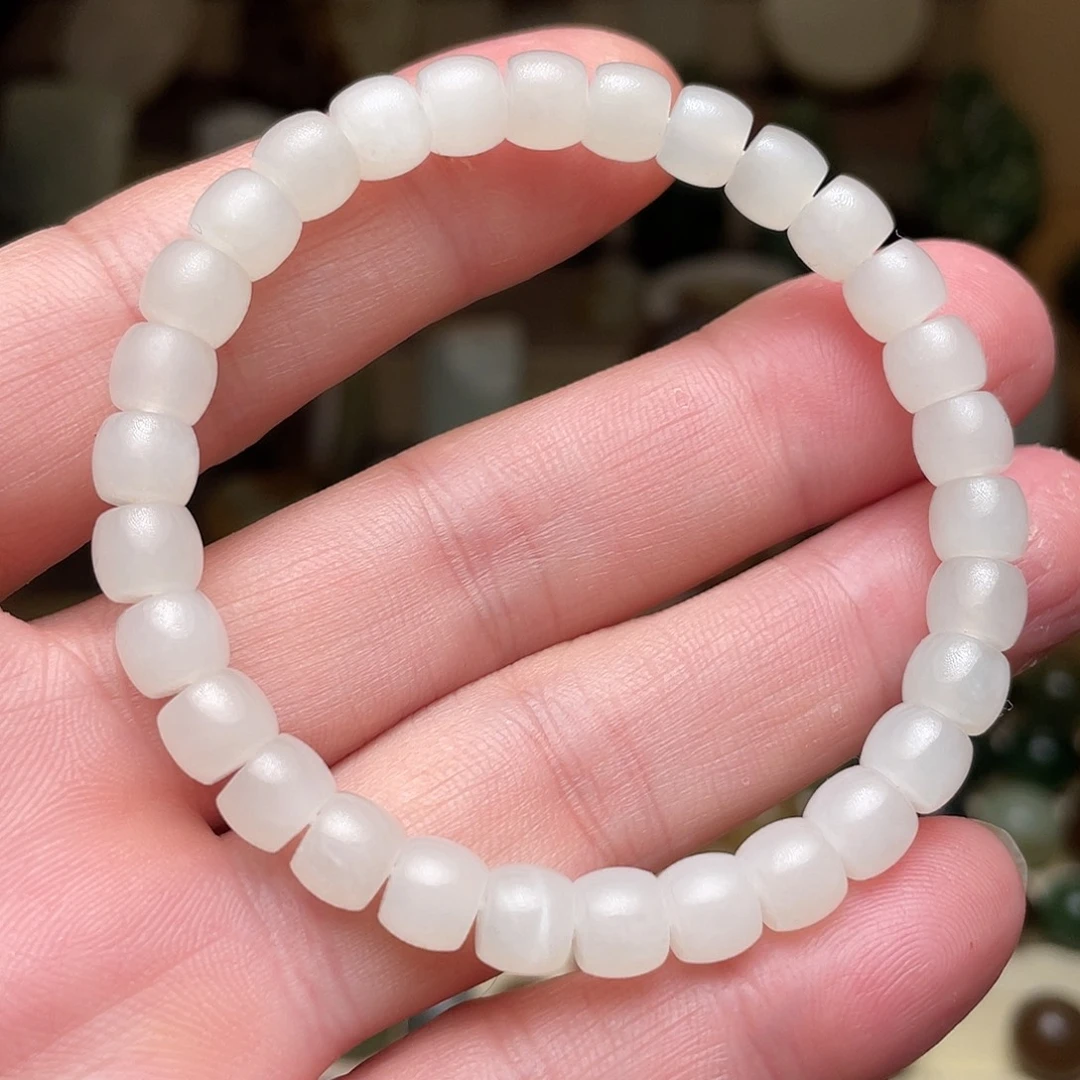 和田玉未镶嵌手串