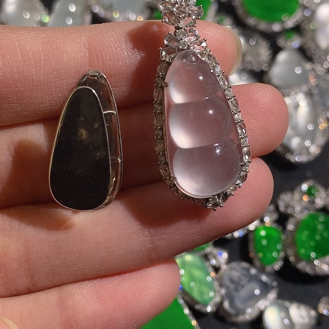 翡翠颈饰18K金镶嵌天然缅甸A货翡翠