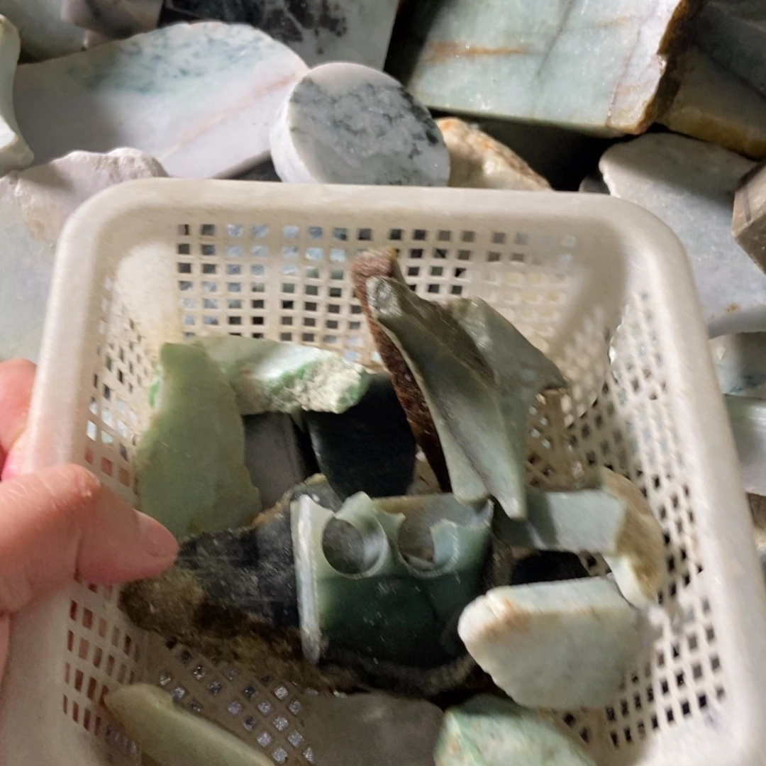 臆***生翡翠未镶嵌把件天然翡翠