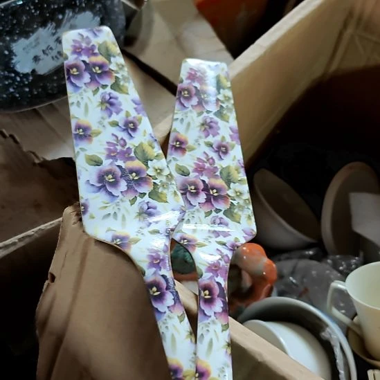 摆件陶瓷盘子碗啥都有