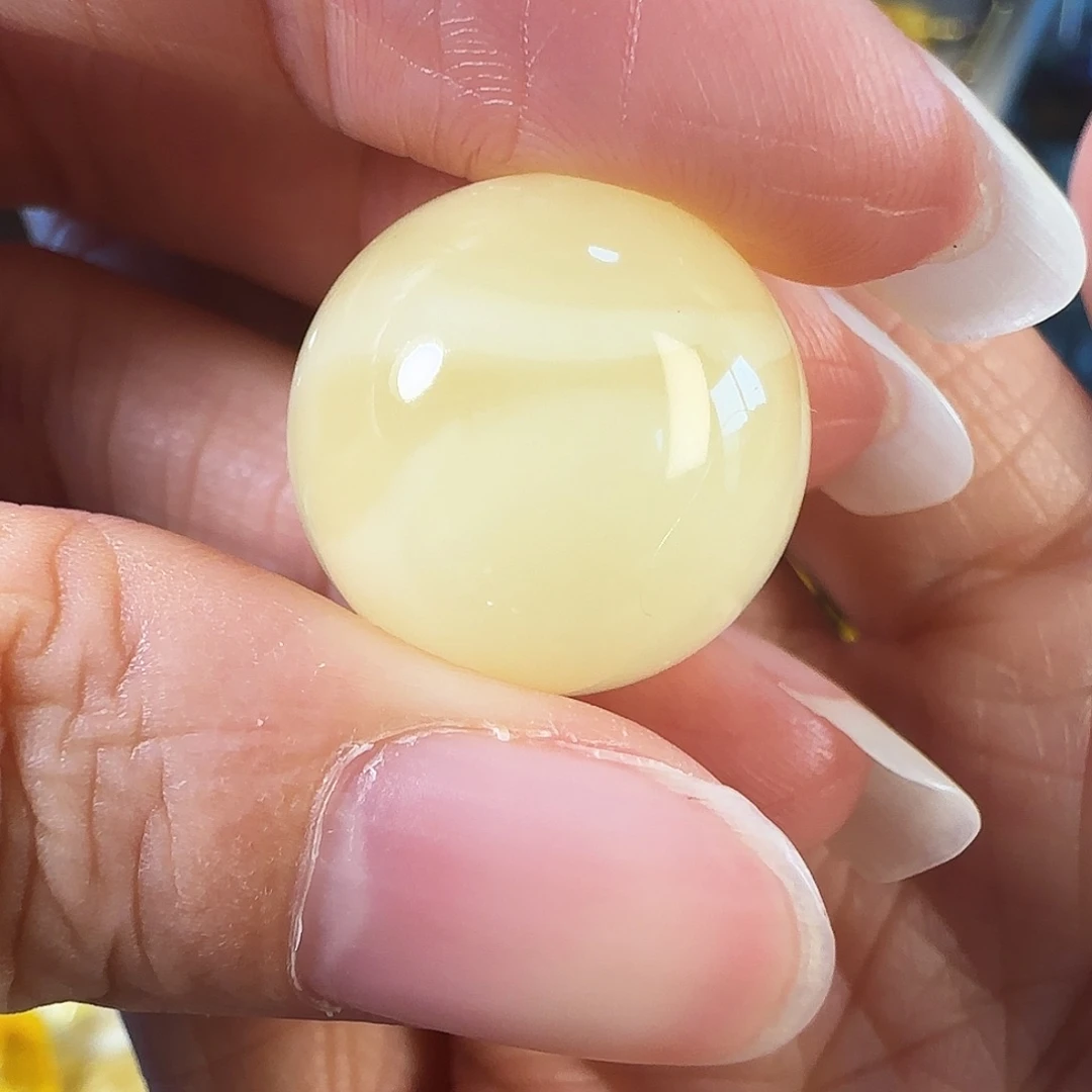 蜜蜡未镶嵌颈饰18.2mm荔枝白溶洞圆珠