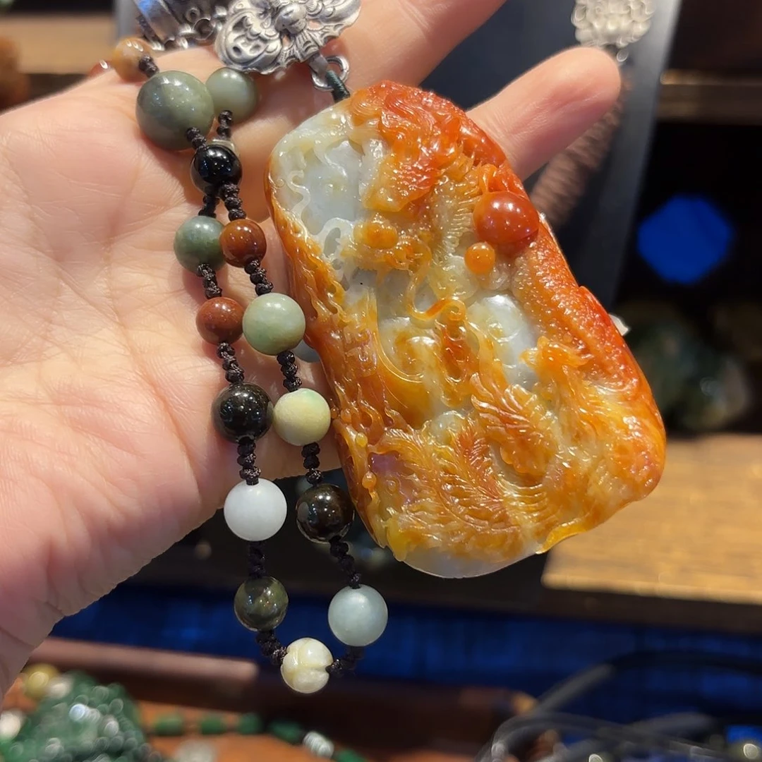 翡翠颈饰未镶嵌胖***?原创