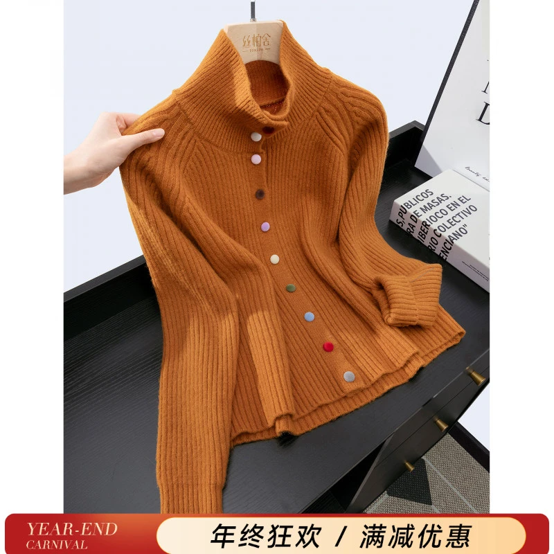 丝柏舍2025冬装新款女装单排扣宽松款长袖高领毛衣S54P0030M