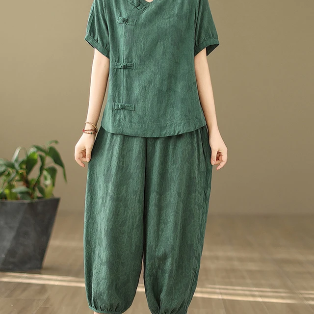 中老年妈妈夏装棉麻套装女宽松大码遮肉洋气复古提花休闲两件套装