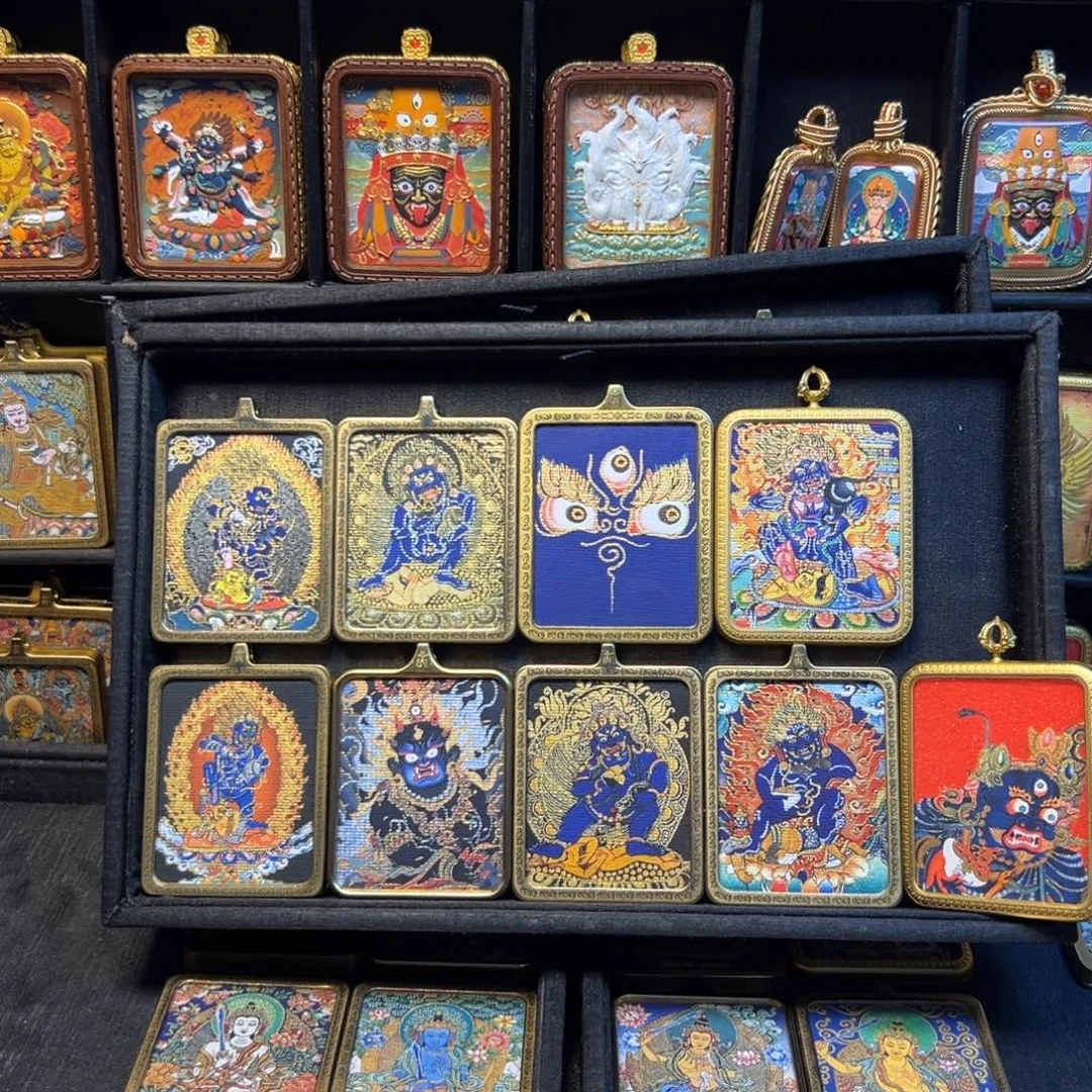 ღ***²吊坠美丽的小镇和美丽的小镇都是你