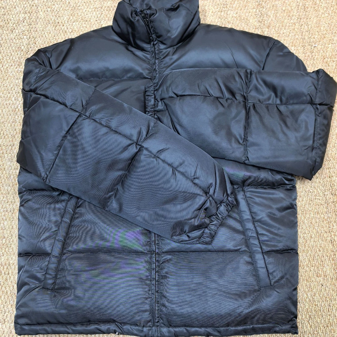 【畅老板奢品】胸口布标厚羽绒