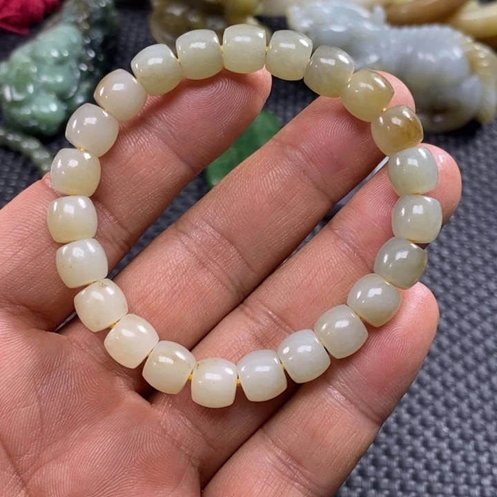 和田玉未镶嵌手链