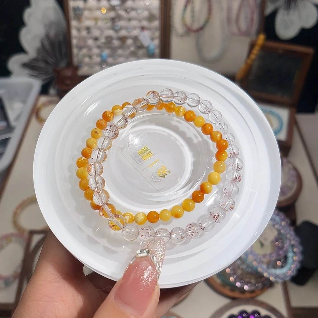 水晶手串未镶嵌我***.蜜蜡5金草莓6