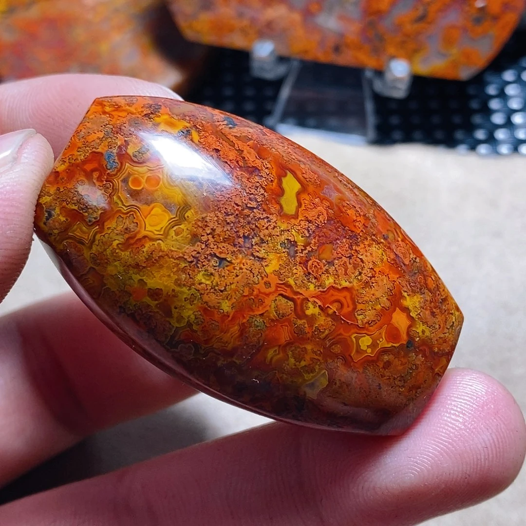 玛瑙/玉髓颈饰未镶嵌浩*