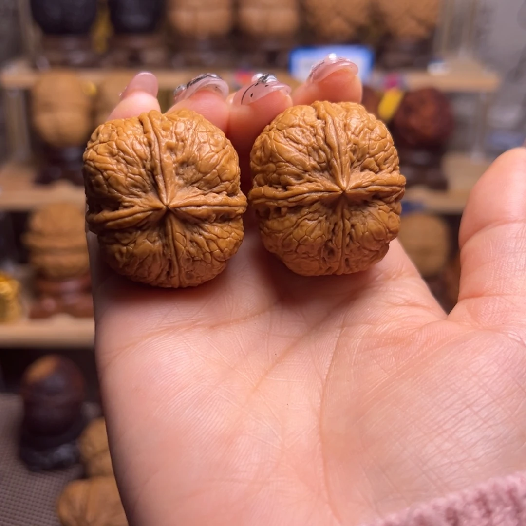 把件桃核木纹四棱H15、36……