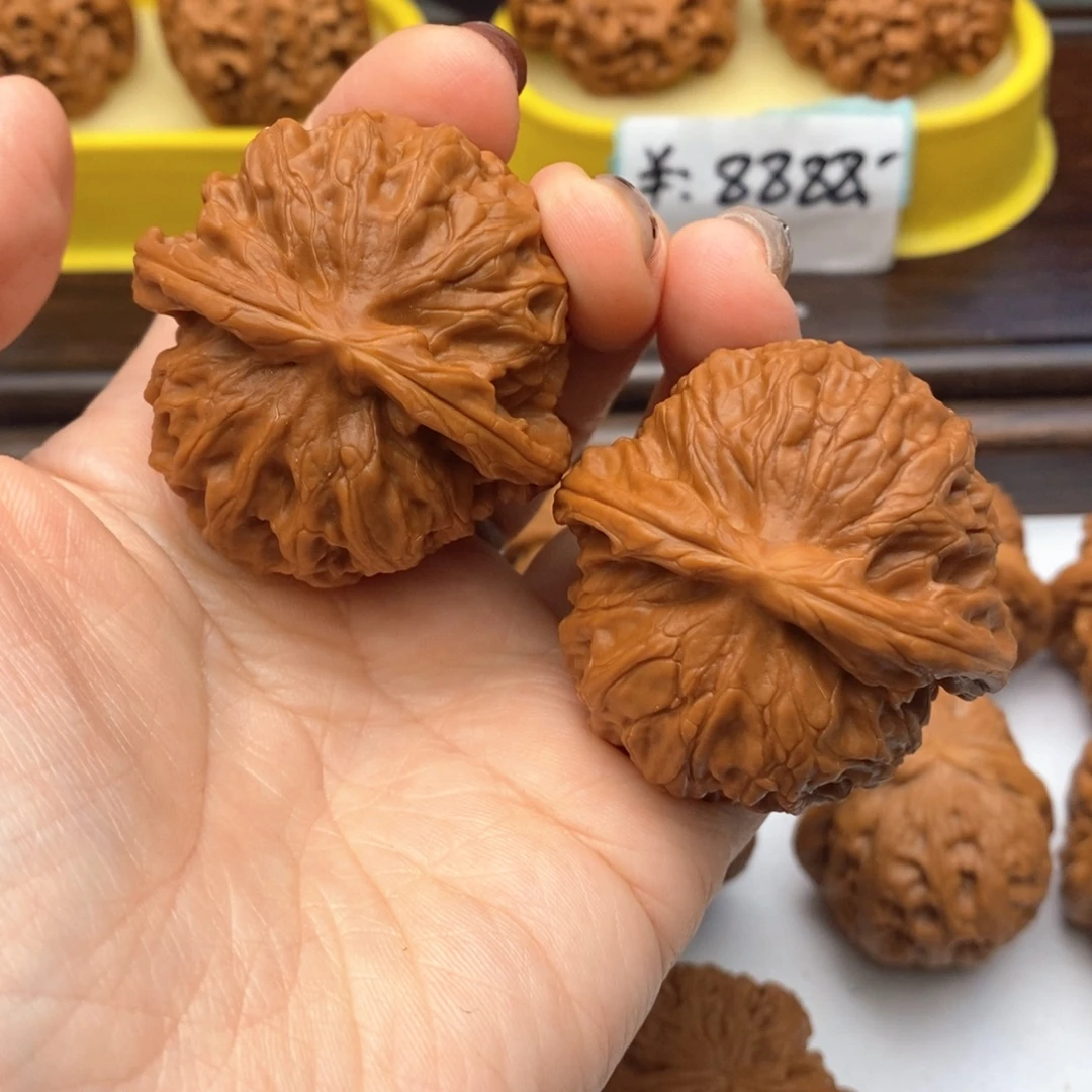 H***L文玩核桃把件670号金麒麟