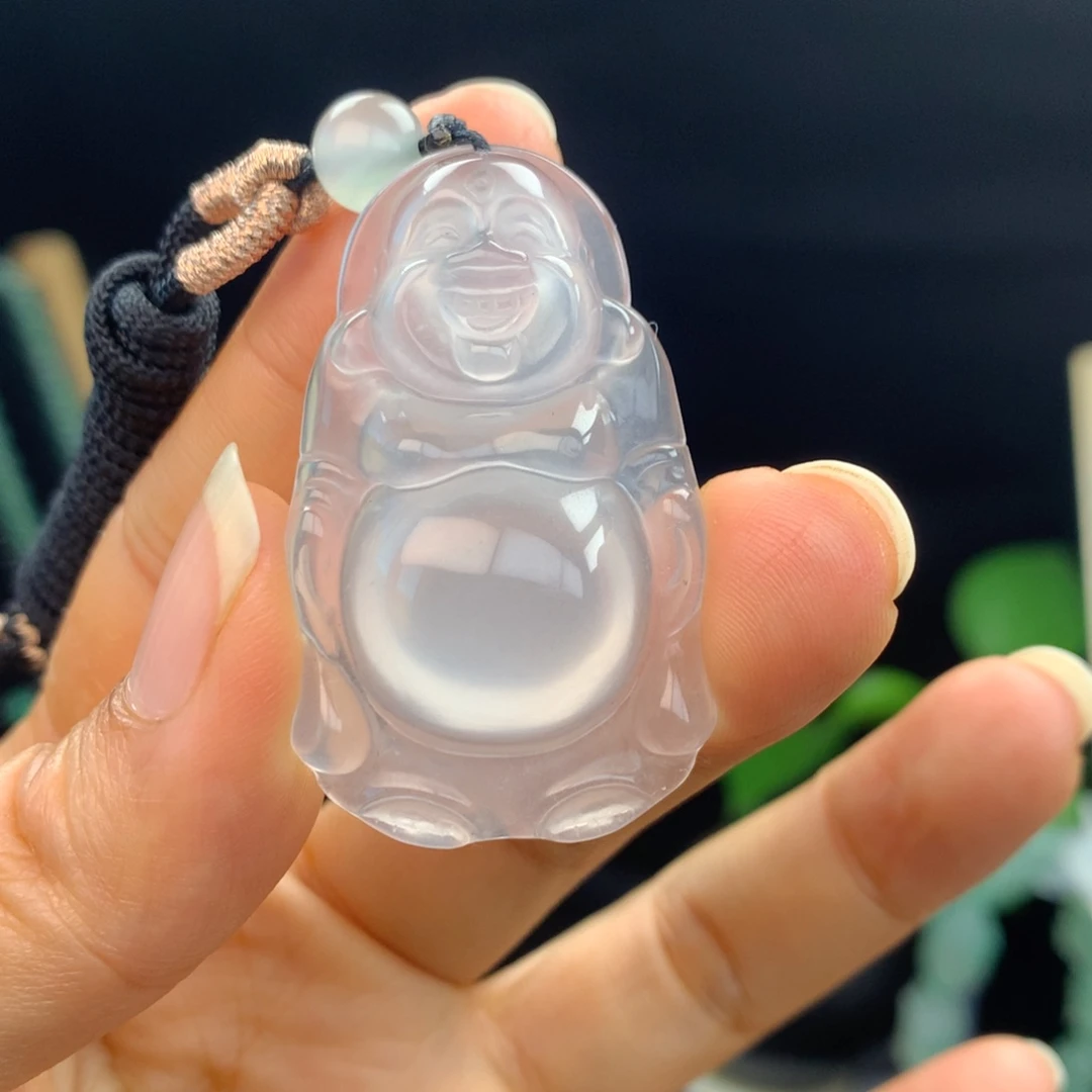 颈饰未镶嵌石英质玉