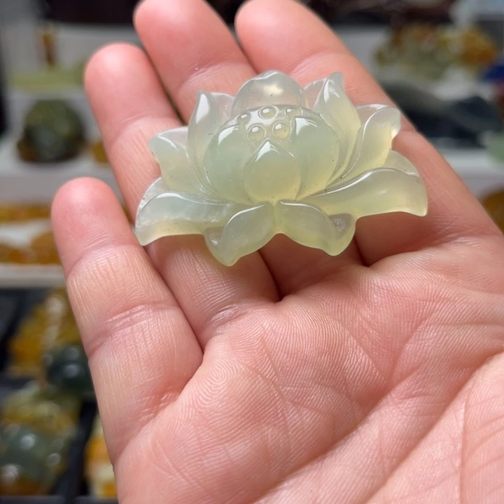 蛇纹石玉未镶嵌挂件