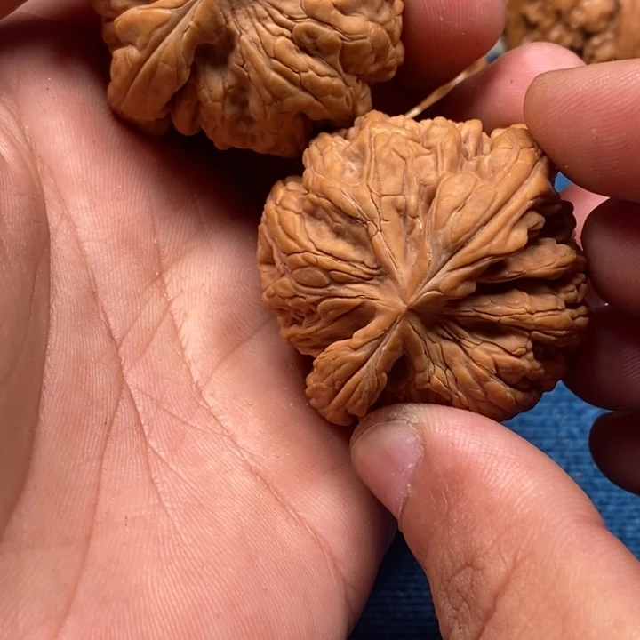 吊坠文玩核桃红锦鲤