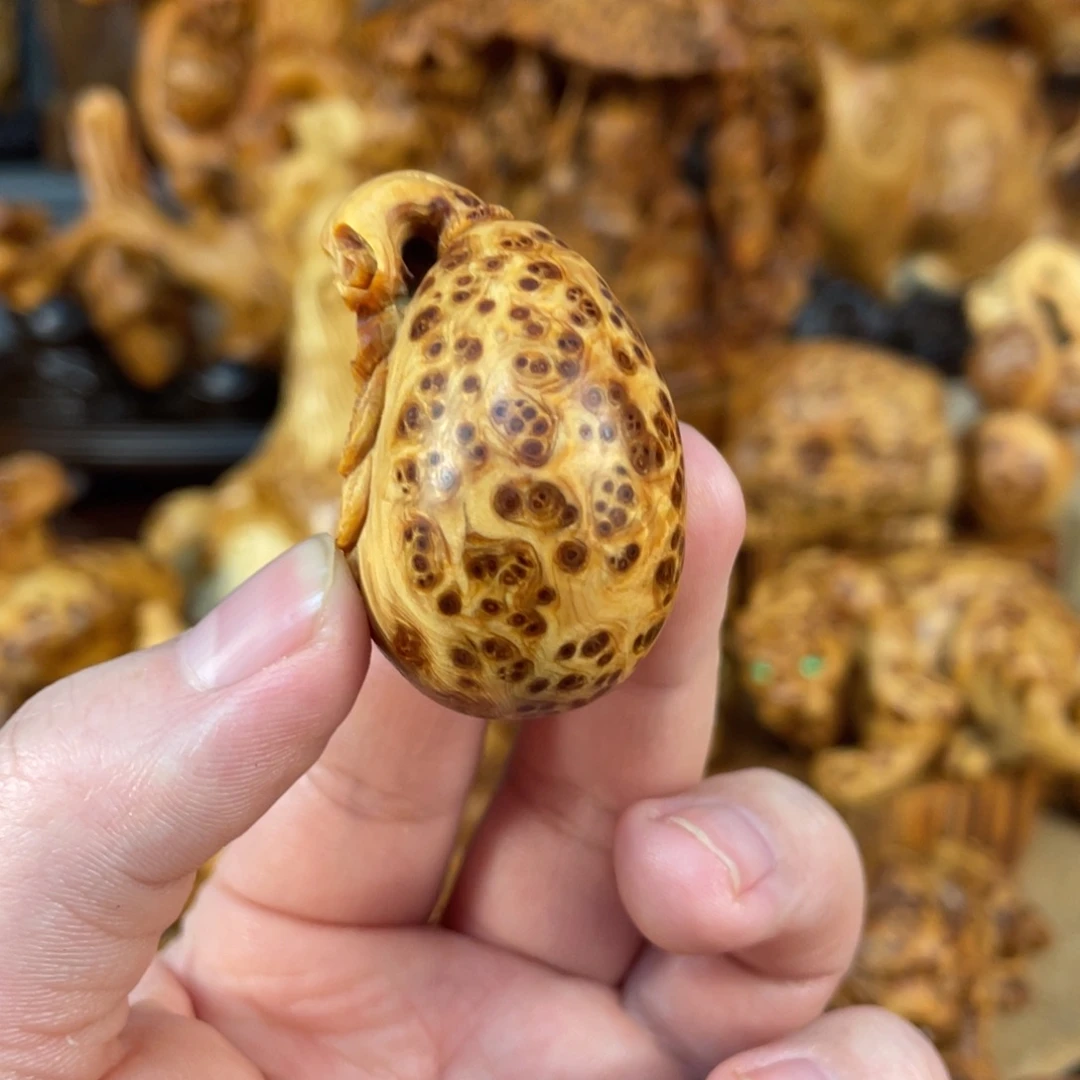 貝***•柏木（崖柏）太行崖柏精品手把件