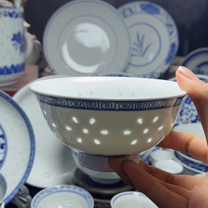 碗青花玲珑五寸福字饭碗