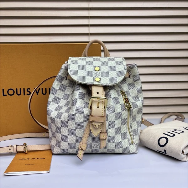 95新/路易威登/包包/市场价20000/250214CZ0027