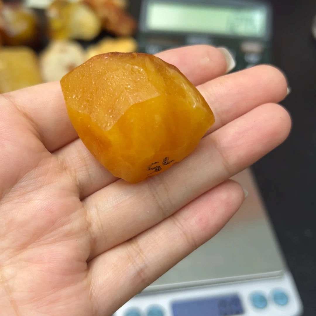 未镶嵌定制琥珀靳**?蜜蜡