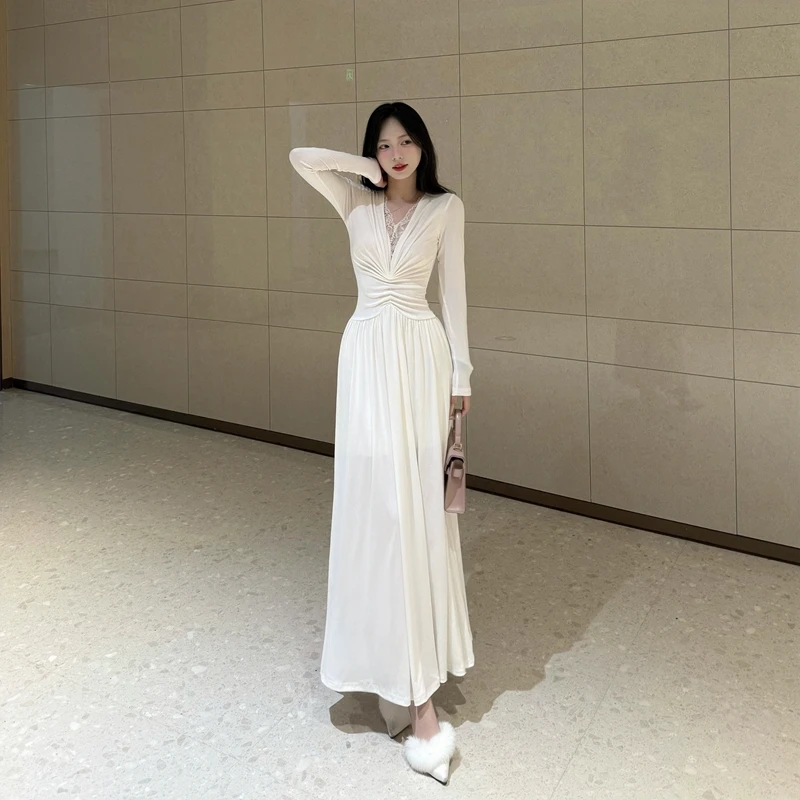 【莱赛尔面料带认证，有内衬】纯欲深V性感蕾丝拼接连衣裙法式长裙