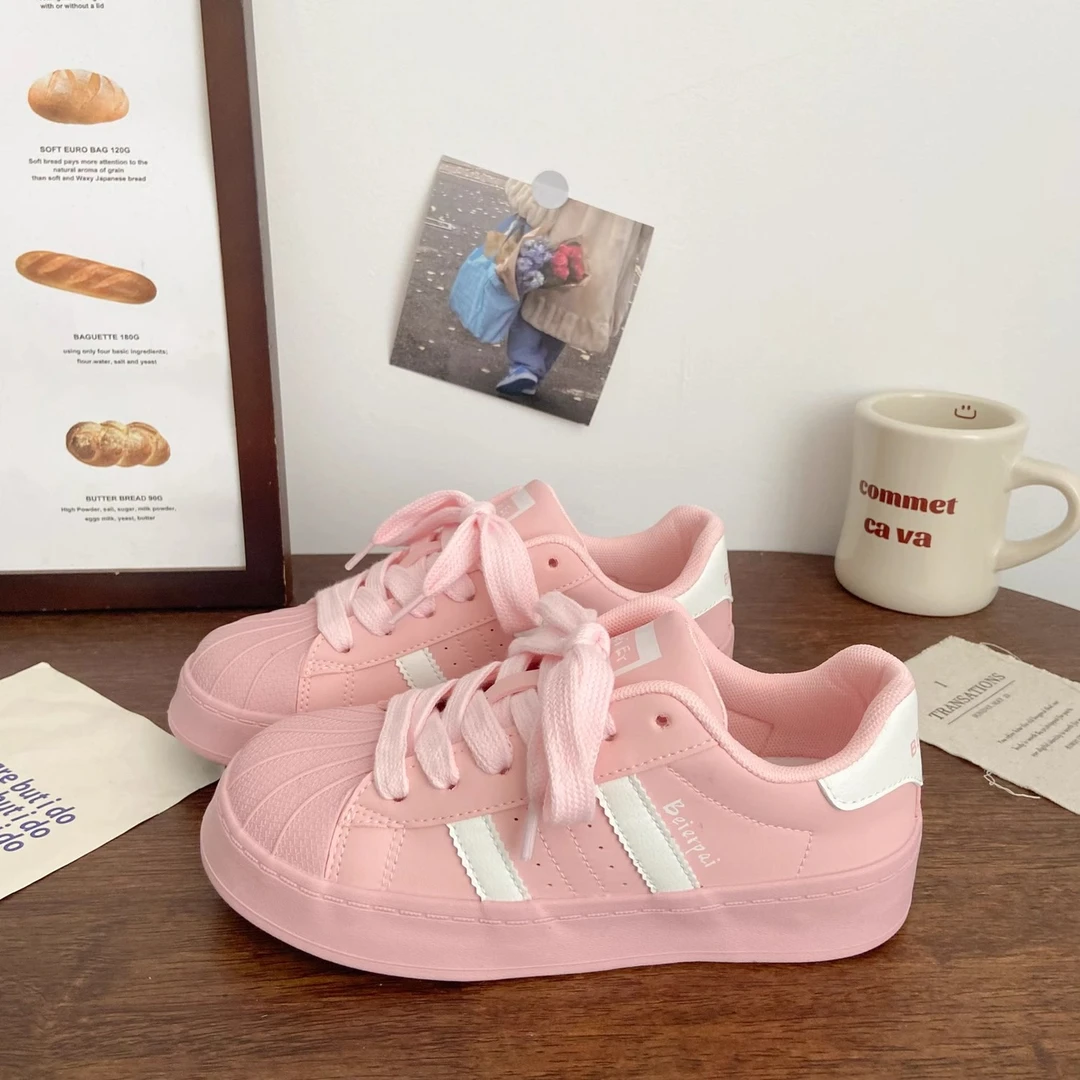 粉色厚底板鞋女贝壳头2025新款chic小众韩版低帮百搭运动小白鞋子