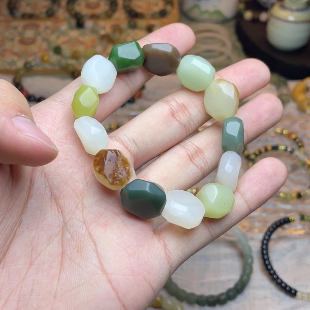 和田玉未镶嵌手链