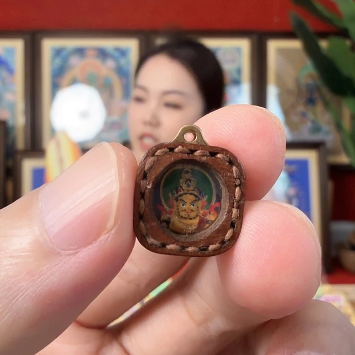 吊坠黄C-擦擦-热贡纯手绘-毛毛
