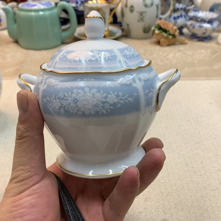 瓷片哈哈哈哈哈哈