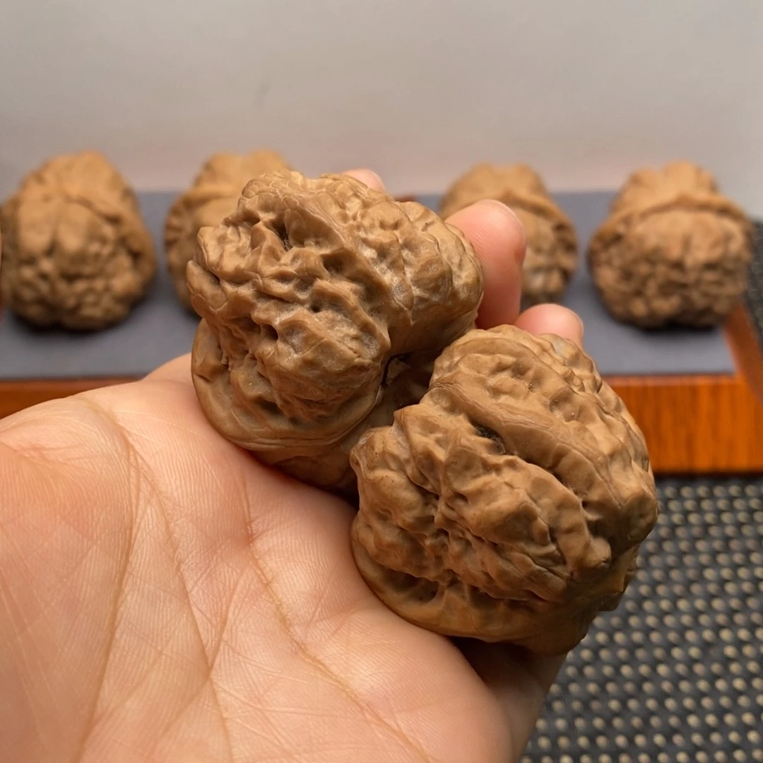 文玩核桃把件白茬边41左右