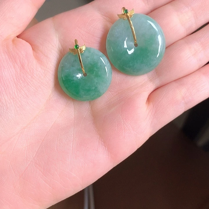 M***森翡翠未镶嵌颈饰翡翠88