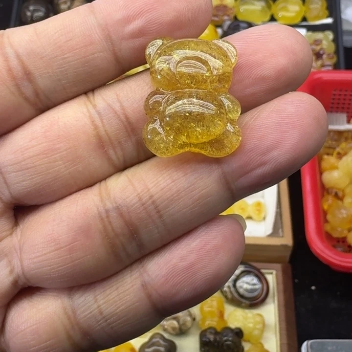 琥珀未镶嵌颈饰蜜爆闪抱抱熊