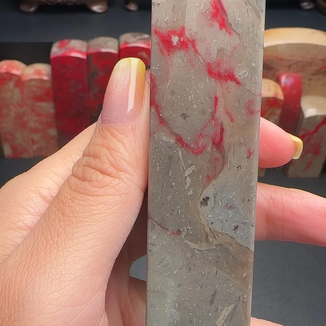 昌化石昌化鸡血石