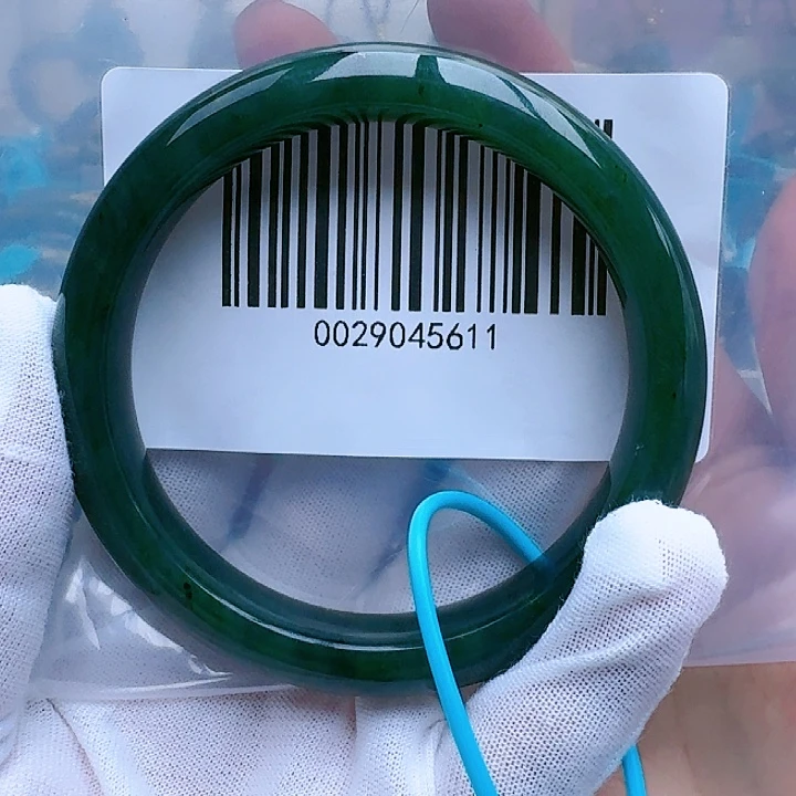 和田玉（碧玉）手镯未镶嵌6263包容小瑕