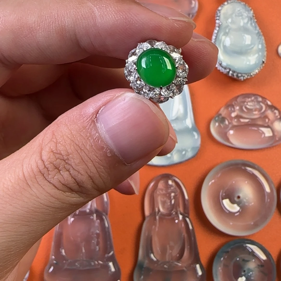 定制翡翠未镶嵌天然