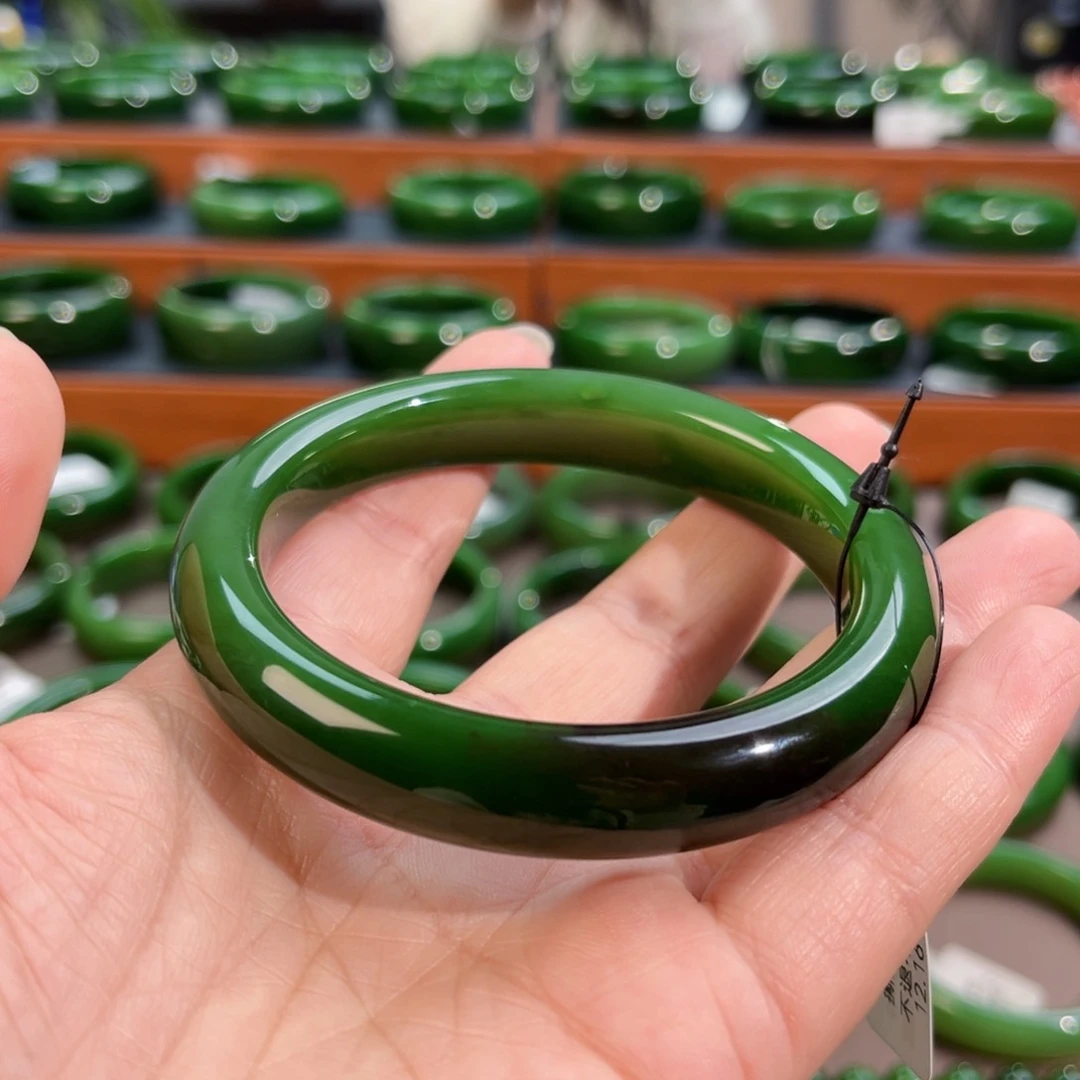 未镶嵌手镯和田玉（碧玉）61