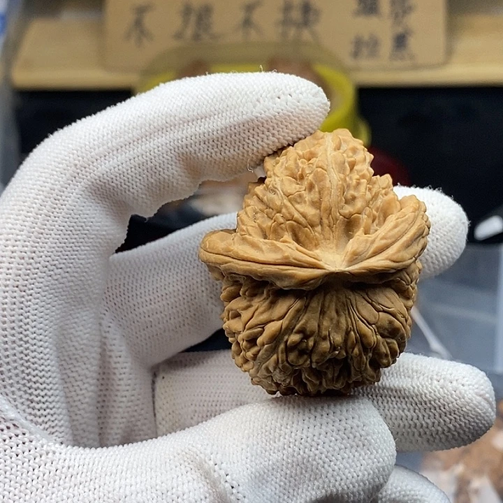 行***行吊坠文玩核桃瑕疵不退不换