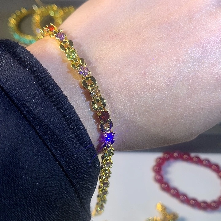 非金属45手链。