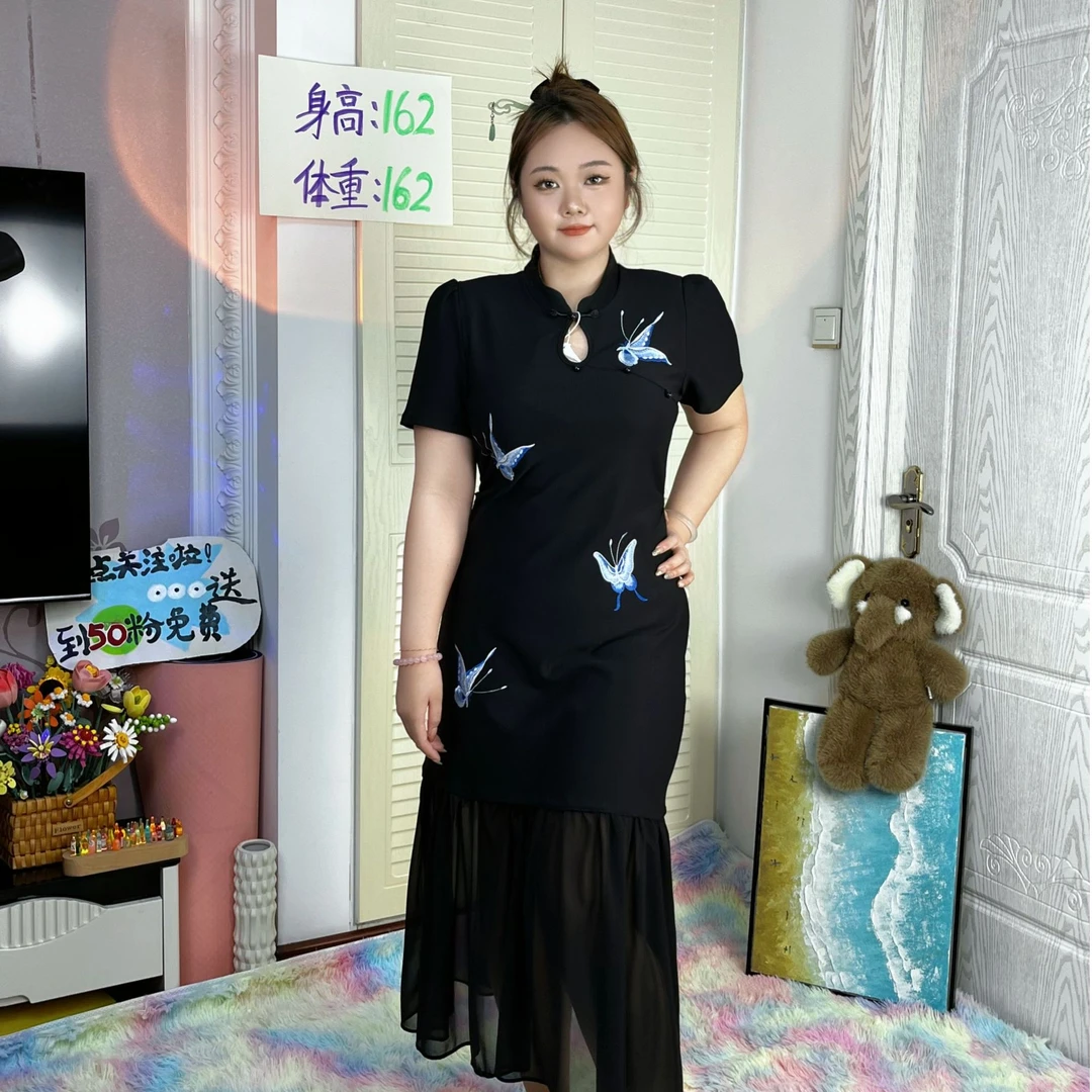 夏季刺绣蝴蝶连衣裙撞色御姐针织裙旗袍长裙锋芒大女主大码