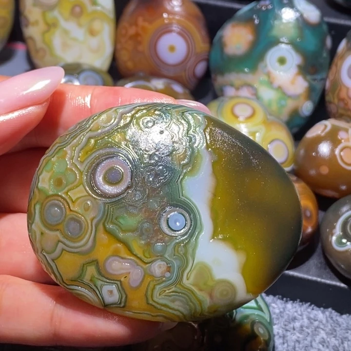 玛瑙/玉髓未镶嵌珠宝奇石12