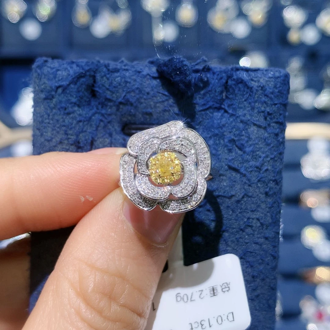 【闪购商品】钻石戒托18K金镶嵌黄钻山茶花戒指