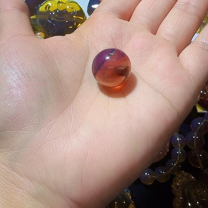 未镶嵌颈饰琥珀一**变珠子