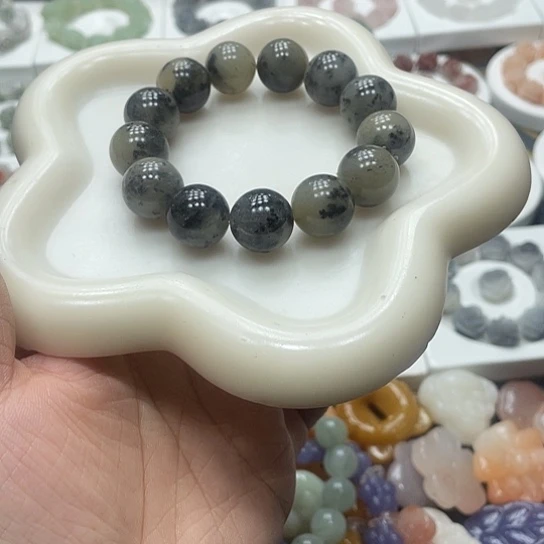 石英质玉（非洲翠）合金手串