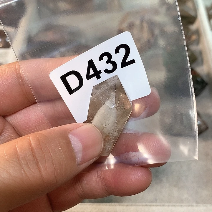 水晶天然水晶柱子D432未镶嵌了*