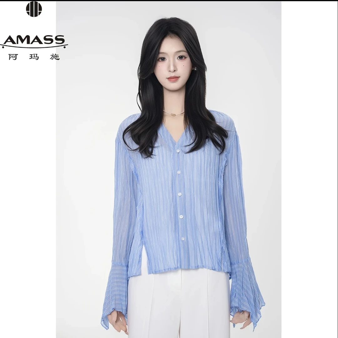 AMASS/阿玛施新款设计师款褶皱条纹衬衫女海报款式530026