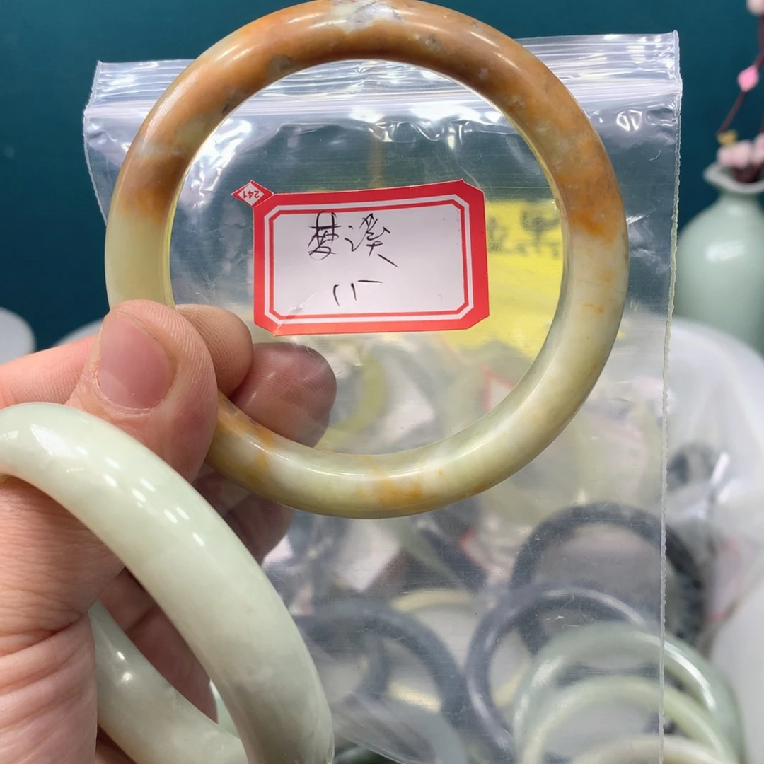 蛇纹石玉手镯未镶嵌梦*～
