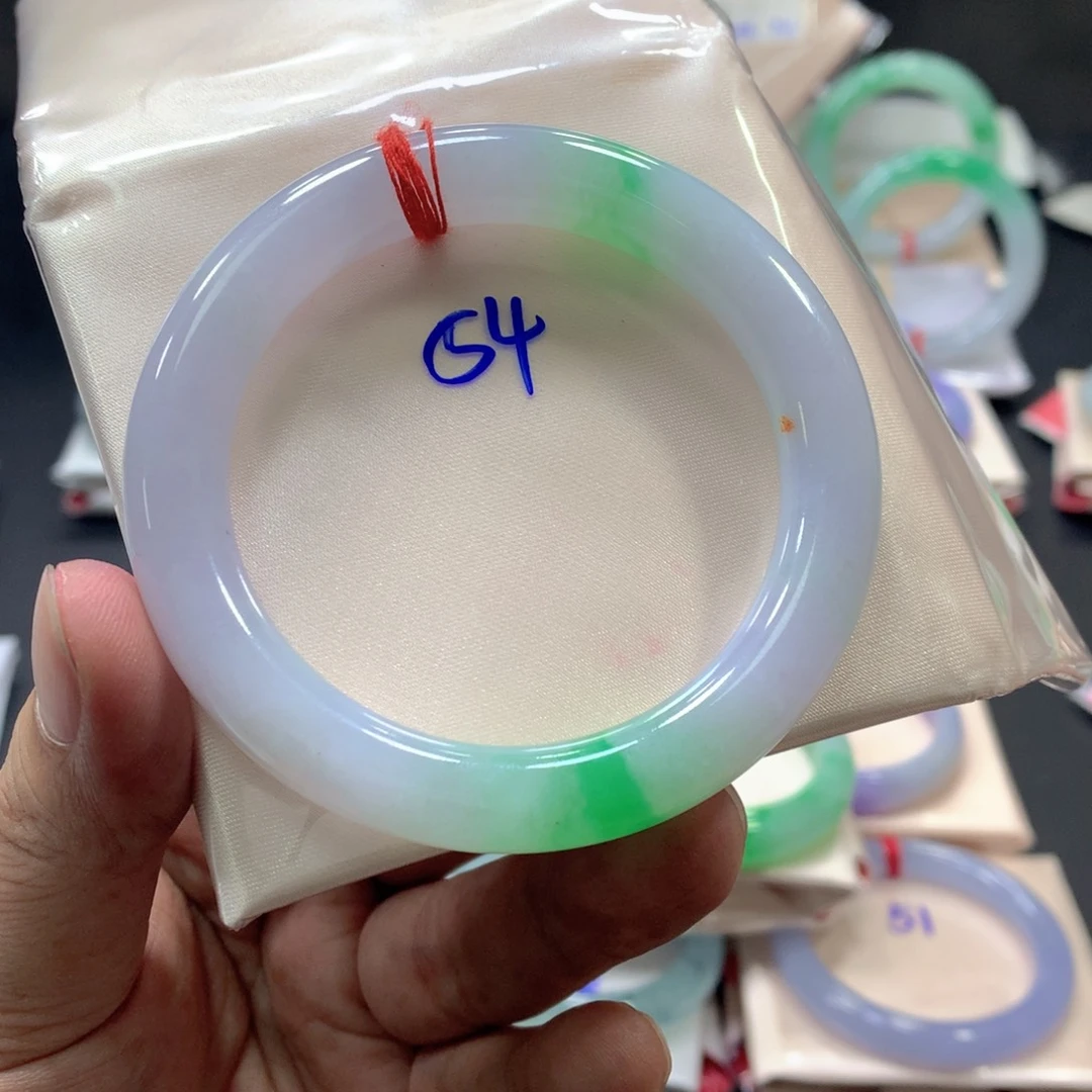 翡翠未镶嵌手镯翡翠