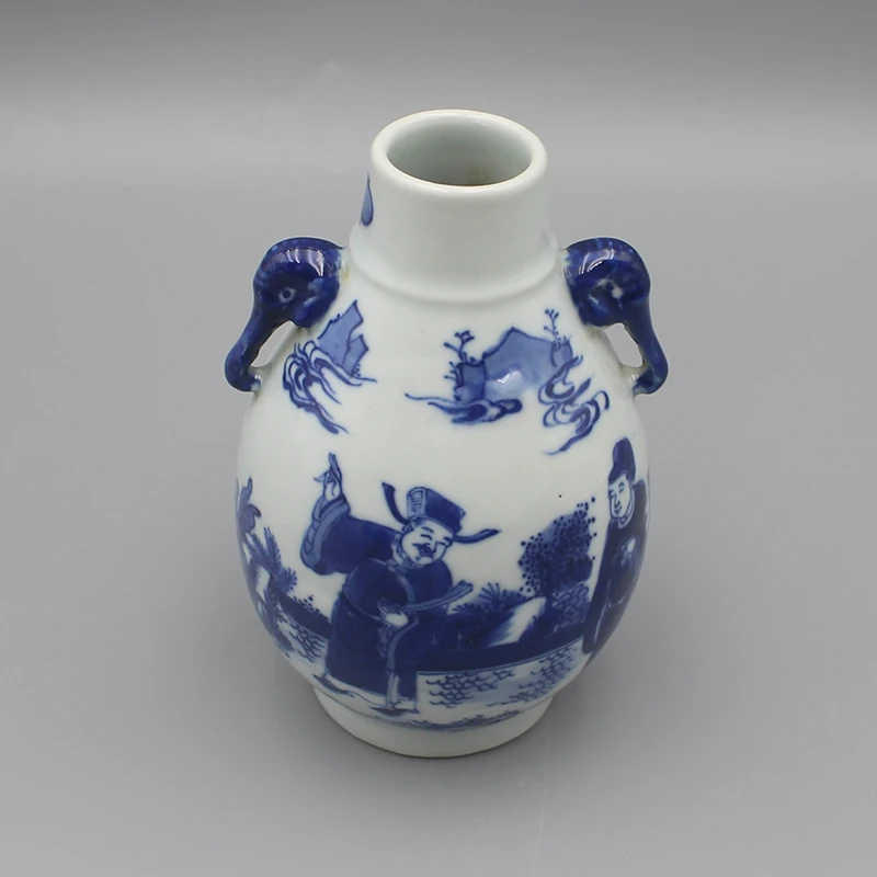 4296瓷器--青花人物双耳瓶，“满堂福记”款