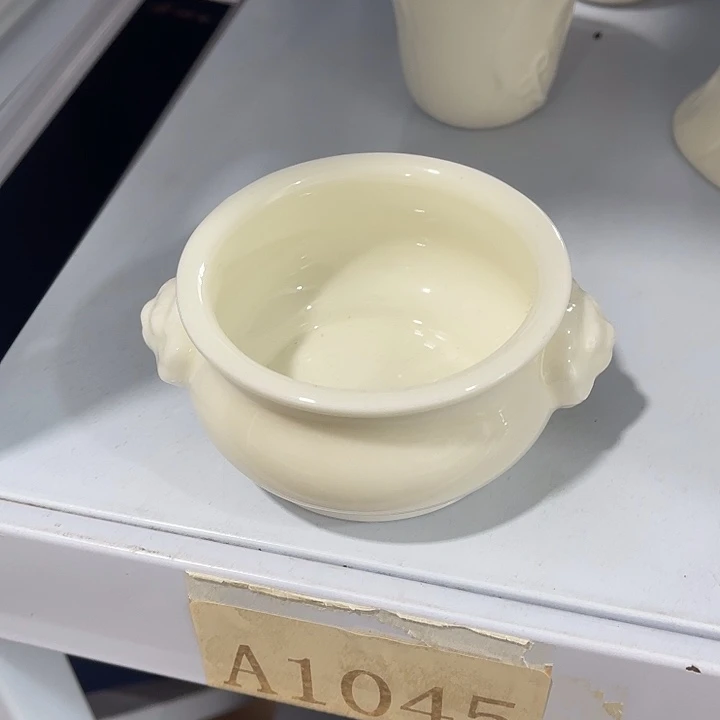 福利待遇多多哦哦哦