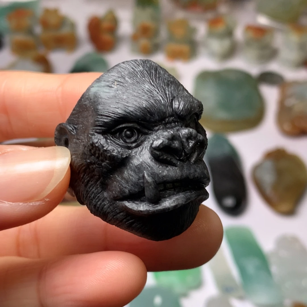 定制翡翠未镶嵌翡翠