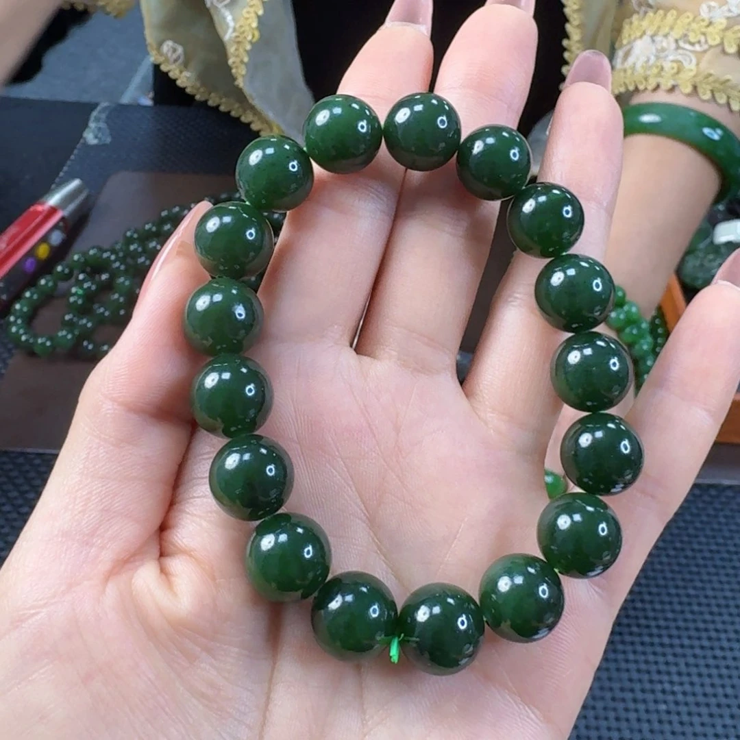 手链未镶嵌和田玉（碧玉）卡12