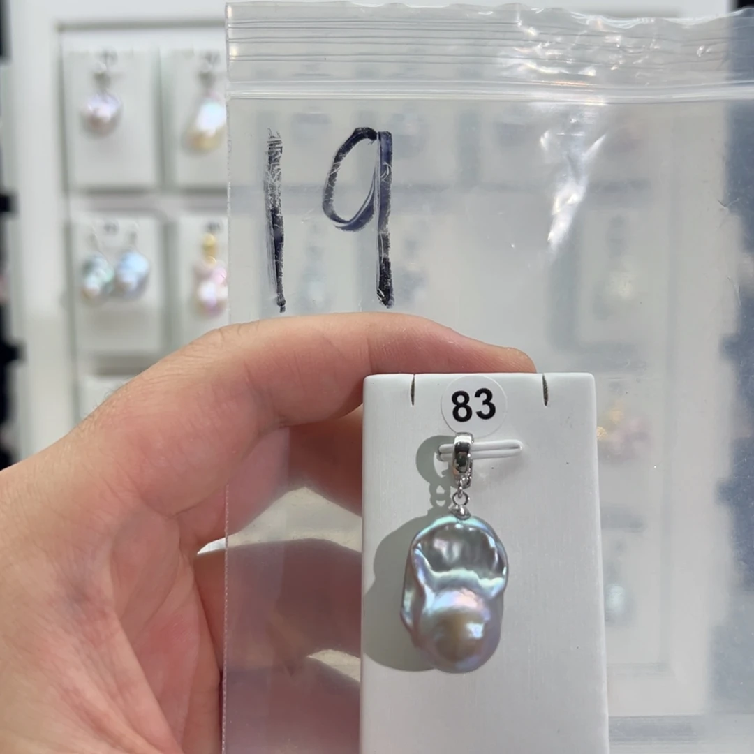 淡水珍珠颈饰合金